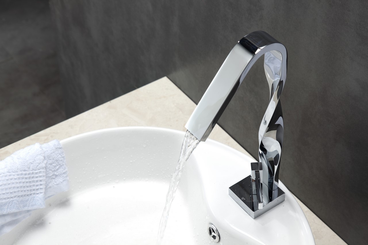 Aqua Riccio Single Lever Faucet